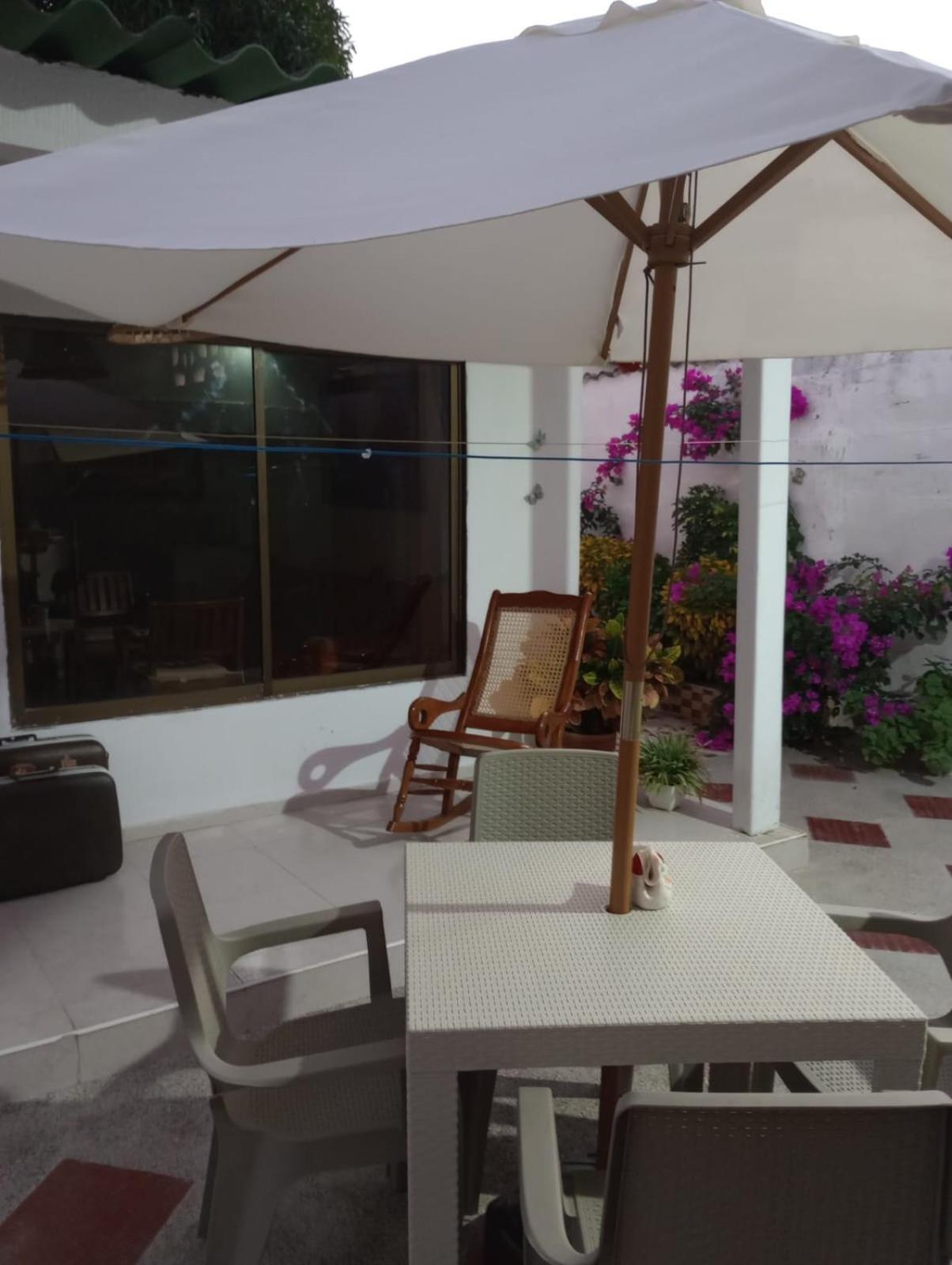 Hospedaje Casa Pachi En Cartagena De Indias Экстерьер фото